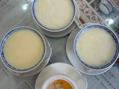 -周大娘牛乳(旧寨古村总店)