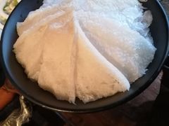 -老牌坊云南鱼豆花火锅(哈西万达店)
