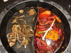 -宽板凳老灶火锅(外馆斜街店)