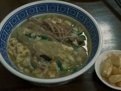 -崇德楼水盆牛羊肉泡馍馆(文艺路店)