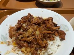 -红猪卤肉饭(大西洋美食城店)