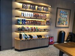 零售区-星巴克(北京广渠门名敦道店)