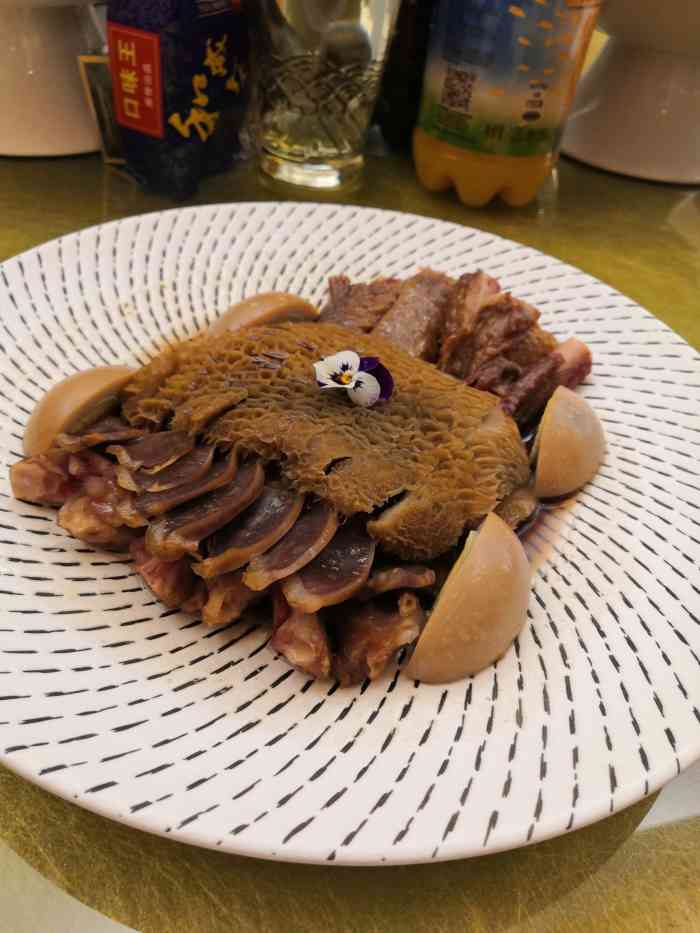北苑大酒店湘苑食府-"位置不错 是北苑地区不多的五星级酒店(附.