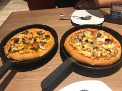 -必胜客(新中纬店)