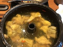-云海肴·汽锅鸡·云南菜(天山百盛优客店)