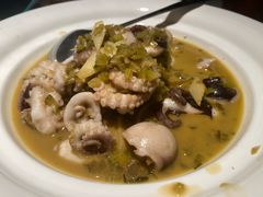 -荷塘秋月·本帮江浙菜(国权路店)