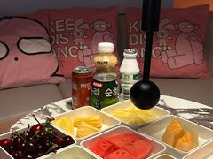 -涨巢·潮玩水疗局