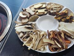 -野菌皇海景野生菌火锅(滨海大道店)