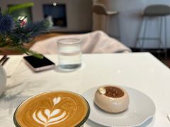 -潮一不贰·法式甜品·生日蛋糕·西式简餐(外滩店)