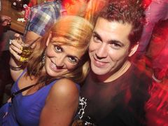 -CLUB VIVA(购物公园店)