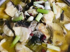 -特色酱椒鱼私房菜(黄鹤楼店)