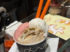 八宝饭-Dip in Gelato(富民路店)