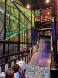 -MELAND CLUB亲子乐园·派对·餐厅(北京芳圆里ID MALL店)