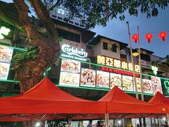 -黄亚华小食店(Jalan Alor)