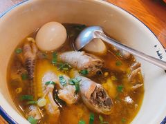 吊鸡-翠山·映月湖景餐厅(映月湖公园店)