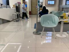 -维乐口腔(美维云门诊陆家嘴店)