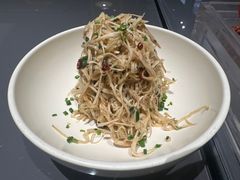 香葱拌笋衣-小大董·烤鸭(观景餐厅·南京西路店)