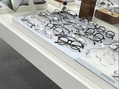 -造寸眼镜·蔡司官方授权店(东门店)