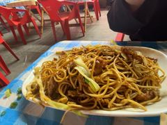 -老街烧烤大排档·地道湖北菜·龙虾馆(汉口火车站店)