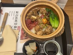 -煲仔皇腊味煲仔饭(经四万达店)