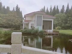 -上海怡沁园度假酒店