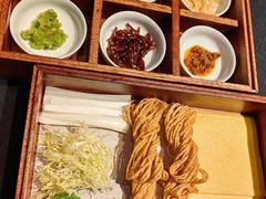 -鲁采LU STYLE(新天地店)