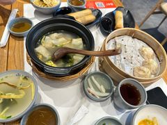 -馋三尺蟹粉小笼(人民广场店)