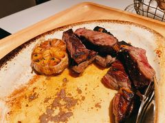 -Mogul Eatery·大亨餐酒馆