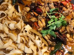 辣跳跳牛蛙-马头巷·食景园(苏州总店)