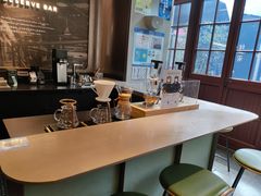 -星巴克臻选(上海今潮8弄店)