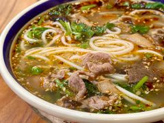 -云阿蛮云南生烫牛肉米线(奉贤路店)