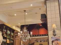 -玛格萝妮比萨屋(四平店)