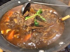 -霄汉牛三鲜湖北砂锅菜(万松园2店)