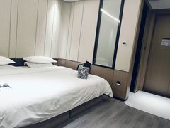 -雲宜贵宾舍酒店(深圳龙东地铁站店)