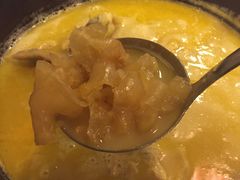 -鲜入围煮花胶鸡海鲜火锅