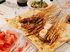 -老街烧烤大排档·地道湖北菜·龙虾馆(汉口火车站店)