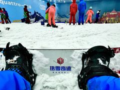 -广州热雪奇迹