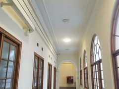 -香港大学