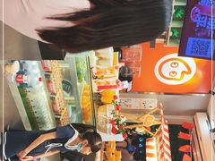 -CoCo都可(湖滨银泰店B区店)