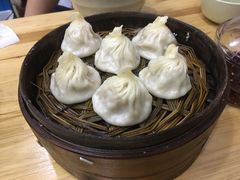 -佬钱湾仔(衣裳街店)