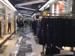 -广州壹马服装广场