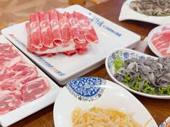 -楼外楼大刀肉传统火锅居(博学路店)