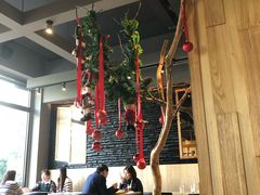 大堂-见面聊 CAFE 行善店