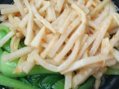 -龙记桂林米粉(财满街店)