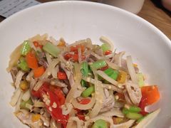 -费大厨辣椒炒肉(万家丽一店)