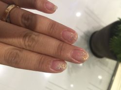 Slowlife Nail 慢生活美甲-S · Nail 自助美甲美睫