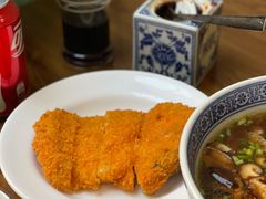 炸猪排-沪西老弄堂面馆(定西路店)