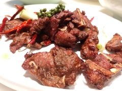 香煎黑椒仔骨-涌上外婆桥(南塘店)