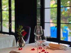 -弦月窗LUNETTE BY AMANDA(复兴路店)