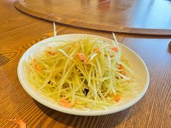 -赶海部落海鲜城(海阳路店)